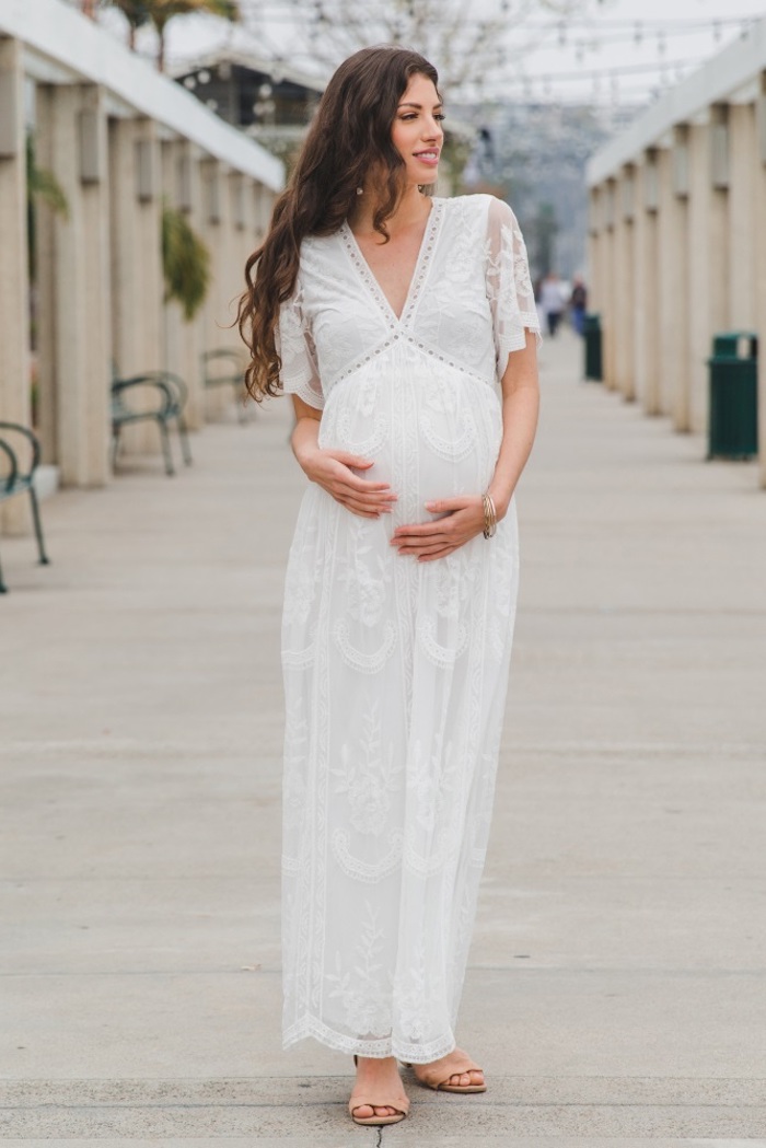 Weißes Spitzenkleid für Schwangere mit V-Ausschnitt, langes Sommerkleid mit kurzen Ärmeln 