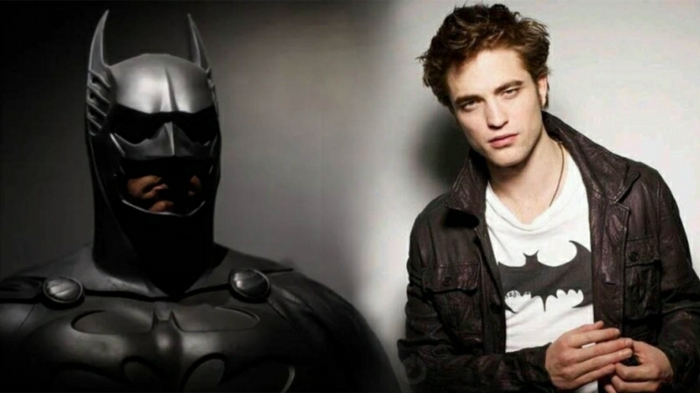 ein populäres Bild von Robert Pattinson als Batman mit einem Batman T-Shirt