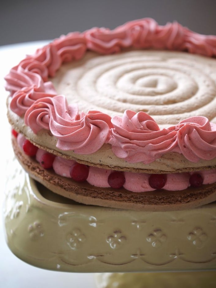 linzer torte rezept, rosa aufguss, kreative linzer torte idee, moderne gestaltung