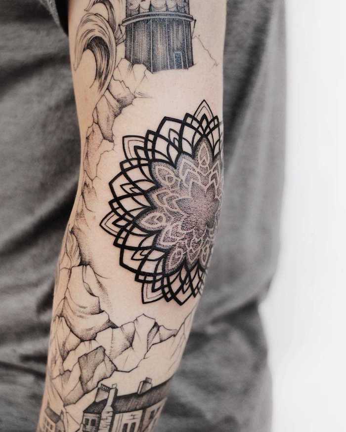 Tattoos am ganzen Arm, Mandala Blume und Gebäude, Tattoo Motive zum Entlehnen 