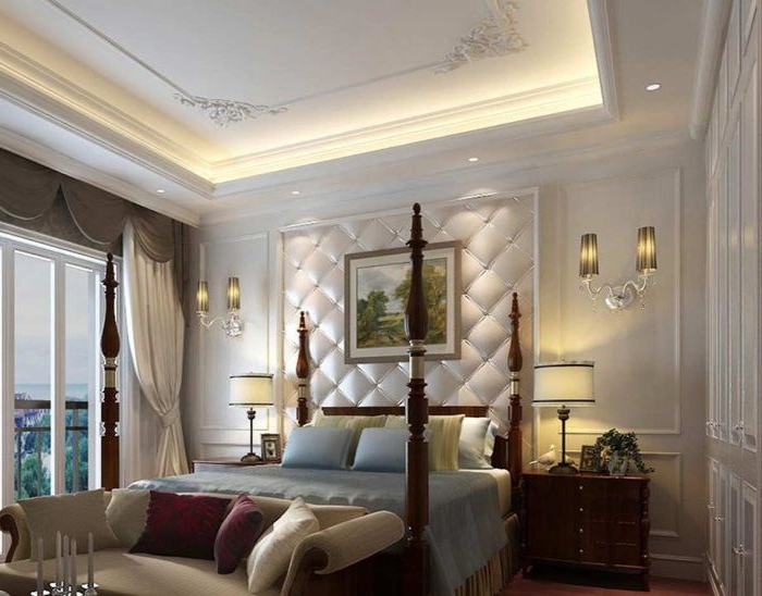 schlafzimmer komplett mit boxspringbett, schönes riesengroßes bett mit spitzen dekorationen, wand weiß