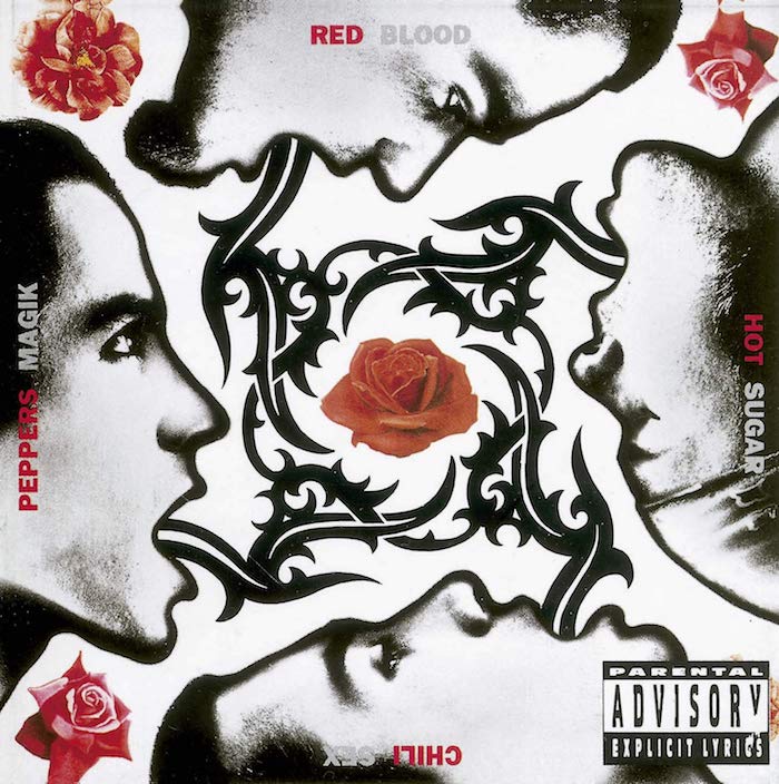 cover des albums blood sugar sex magik der amerikanischen band red hot chilli peppers, vier männer und drei große rote rosen 