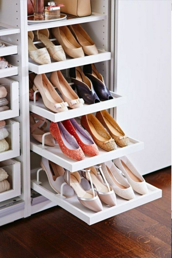 Offener Kleiderschrank mit Abteilung für Schuhe mit Zugmechanismus, verschiedene Farben, Ankleidezimmer Ideen ikea