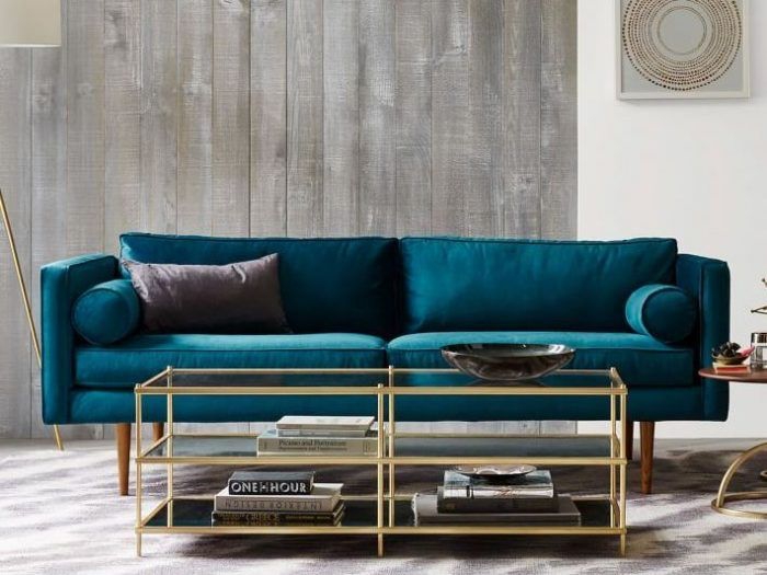 schöne wandfarben ideen, desginer sofa in grünblau, eckiger kaffeetisch aus glas und metall