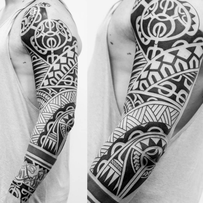 herren tattoo, die besten designs, blackwork sleeve, mann mit polynesicher tätowierung