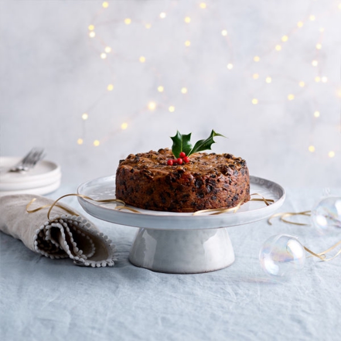 veganer zuckerfreier kuchen nachtisch ideen zu weihanchten, weihnachtskuchen mit datteln und kakao