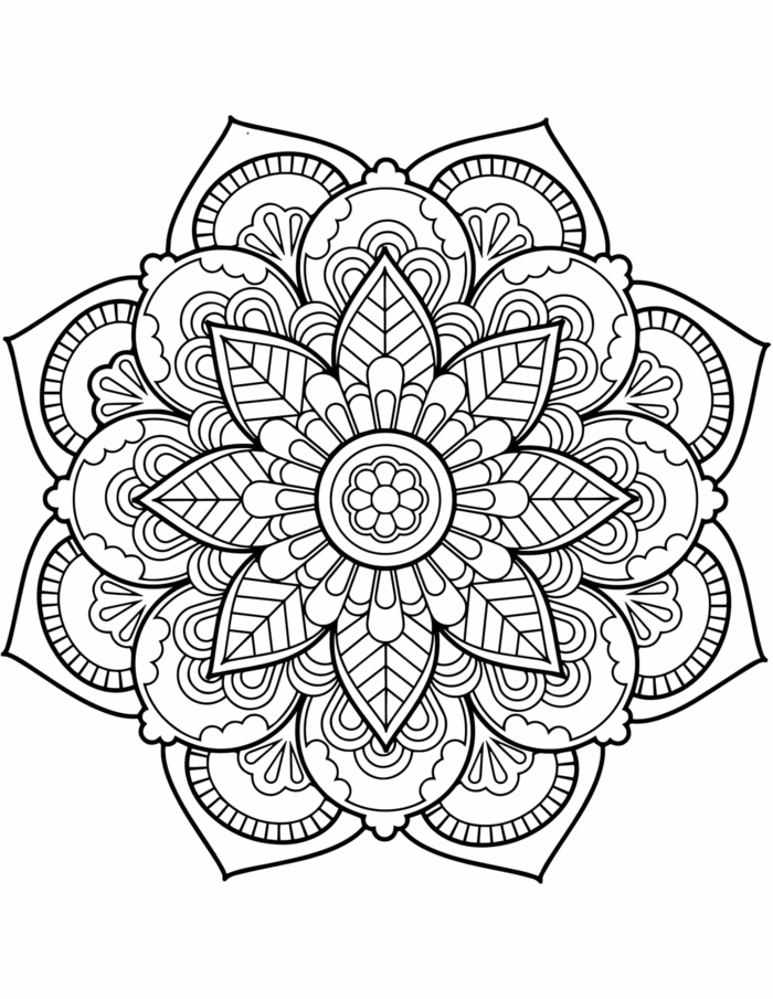 Mandala Muster für Erwachsene zum ausmalen, kreisrunde Form mit Blumen Motiven, vier Schichten