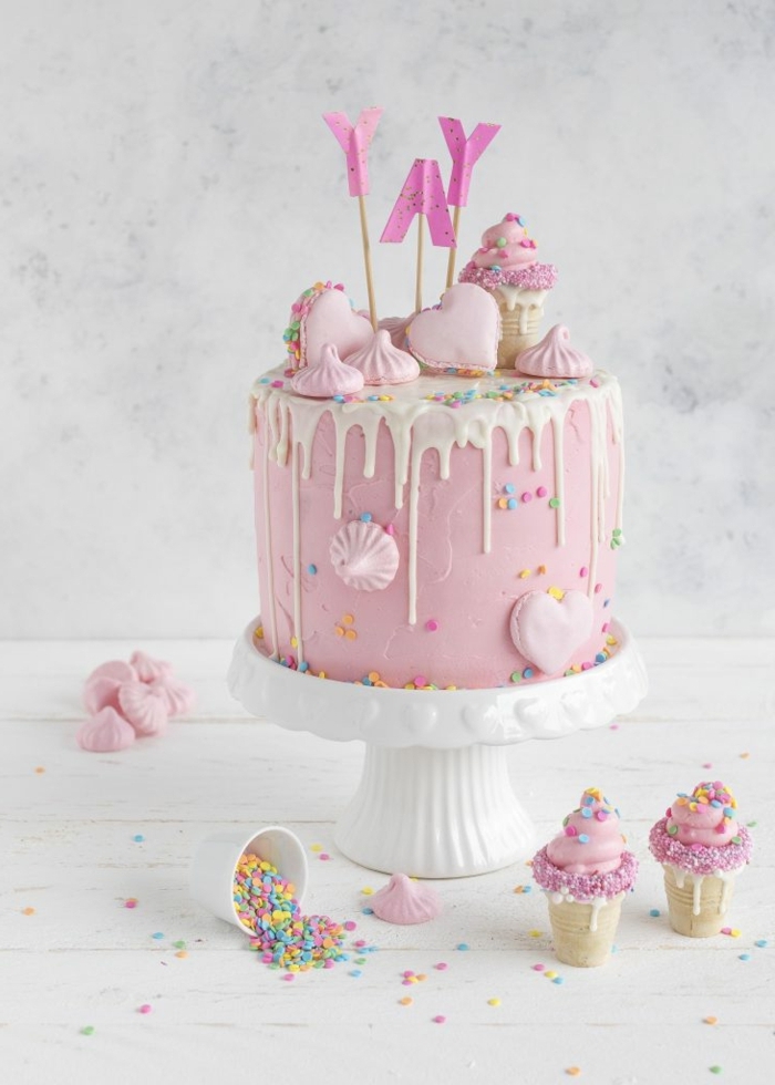 leckere torten, tortendeko in rosa, drip cake geburtstag mädchen
