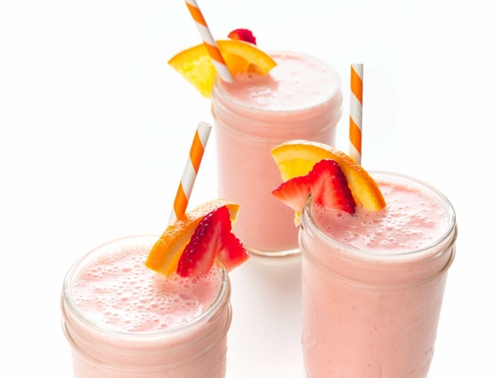 frühstück smoothie selber machen erdbeere bananen orangensaft vanille joghurt