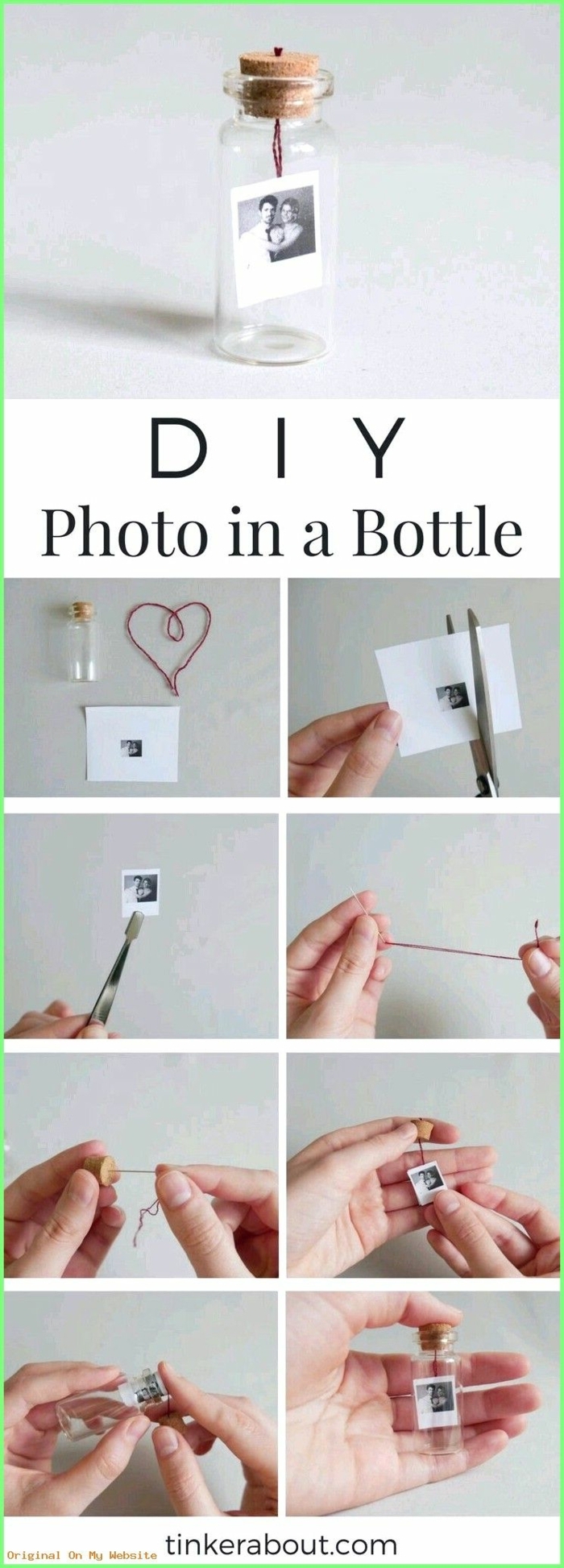 ausgefallene Fotogeschenke, DIY Anleitung für kleines Foto in kleiner Flasche, Hand schneidet kleines Foto und hängt es auf einem Draht