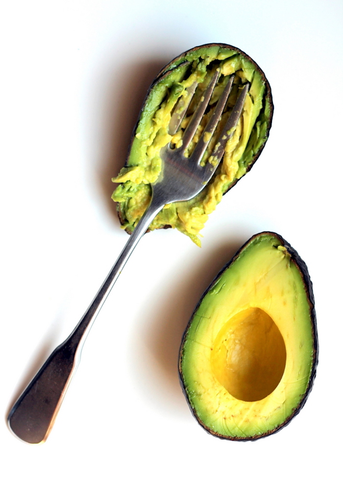avocado haarmaske wie benutzt man eine haarmaske richtig diy rezepte für haarkur