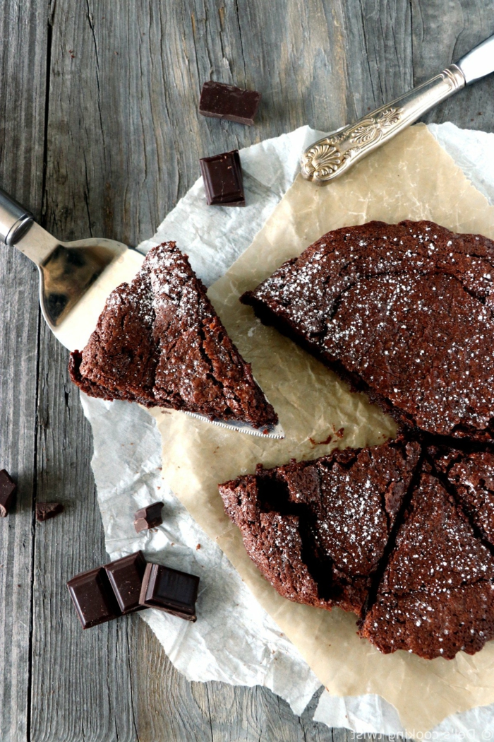 französischer schokoladenkuchen kuchen mit wenig zutaten rezepte zum backen schnell und einfach schokoladenstückchen