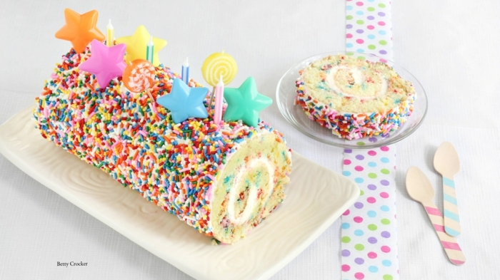 konfetti kuchen mit bunten sternen dekoration leckere torte für kindergeburtstag selber backen leichte rezepte