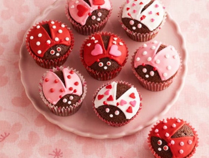 süße ideen für cupcake mädchen geburtstagsfeier lustige kuchen kindergeburtstag