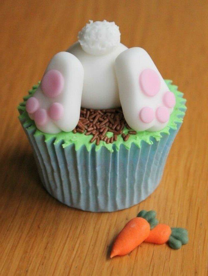 weißer hase mit pinken pfoten süße ideen cupcakes kindergeburtstag leckere kuchen party
