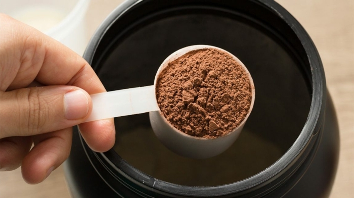 2 shakes zum abnehmen proteinshake selber machen eiweißshake mit schokolade proteinpulver