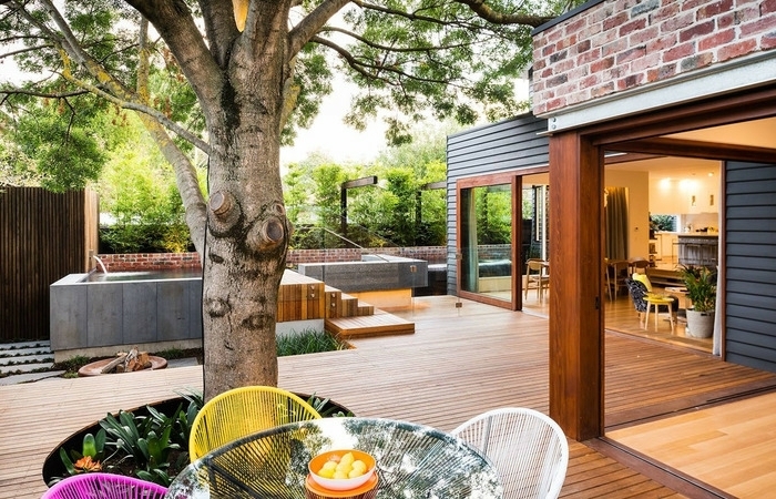 family fun modern backyard design for outdoor experiences to e outdoor patio and backyard 700x450 resized