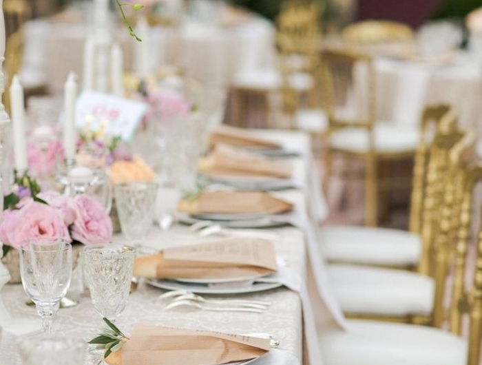 gold rosa weiß deko für den tisch zur goldenen hochzeit geeignete dekoration