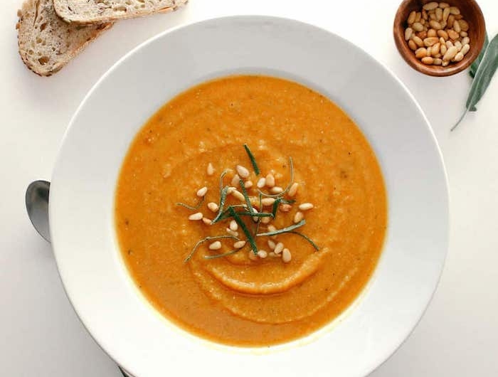 3 suppe butternusskürbis mit roten linsen salbei rezepte mit wenig kalorien die satt machen wie nehmen gesund ab leckere gerichte kochen