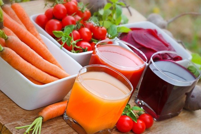 detox saftkur 3 tage entschlacken frischer saft möhren tomaten rote rübe