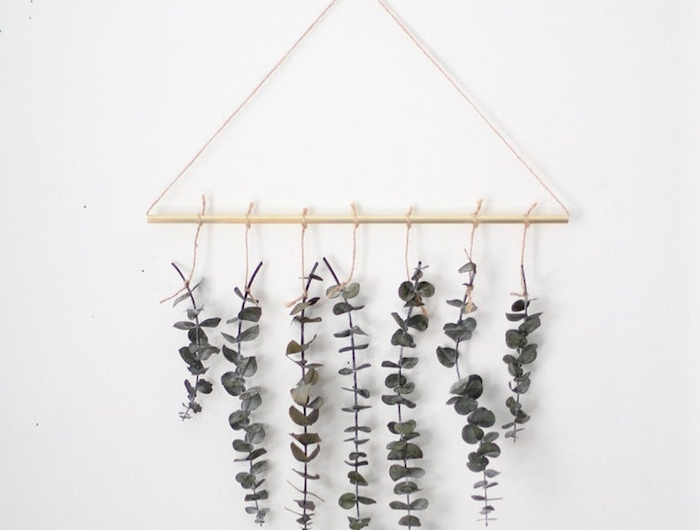 eukalyptus wandbehang minimalistisch skandinavische deko selber machen kreative bastelideen einfach diy ideen und inspiration wanddeko inspo