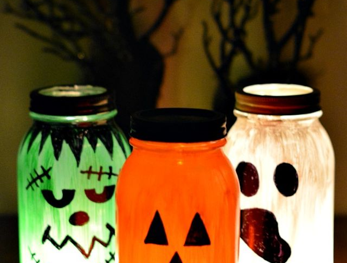 halloween deko für draußen gespenster basteln glas kerzen