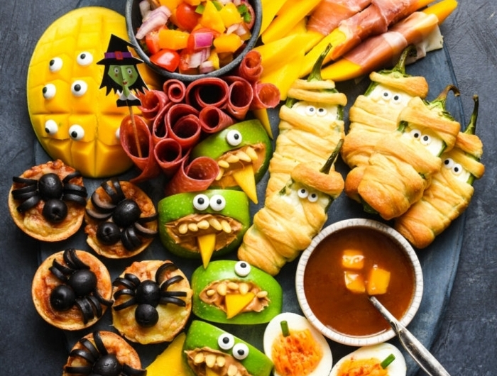 halloween essen party kinderparty organisieren schnelle und eifnache snacks partyessen ideen