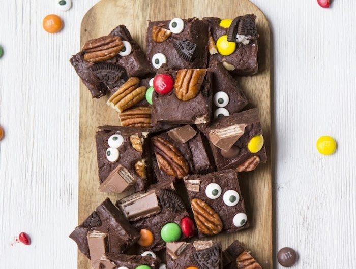 halloween snacks finderfood fudge mit schokolade und nüssen schokoladenfudge kinderparty kinderesssen