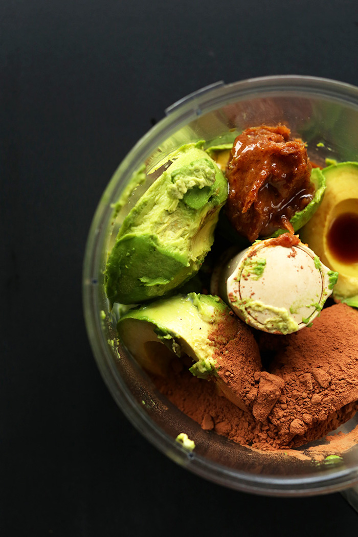 vegetarische gerichte für kinder schokopudding mit avocado und erdnussbutter lecker