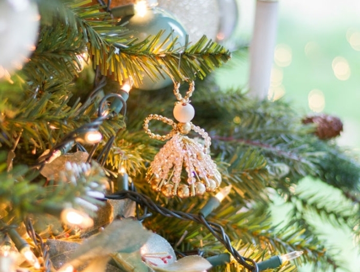 0 winterdeko basteln anleitungen ideen engel selber machen weihnachtsschmuck christmasschmuck aus perlen