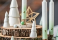 Adventskranz mit Holzscheiben selber machen – Vorbereitung auf Weihnachten