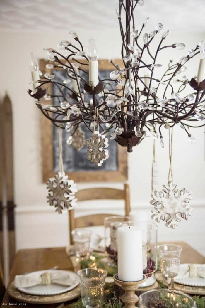 bastelideen weihnachten einfach tischdeko für den winter winterdeko in rustikalem stil tisch dekorieren