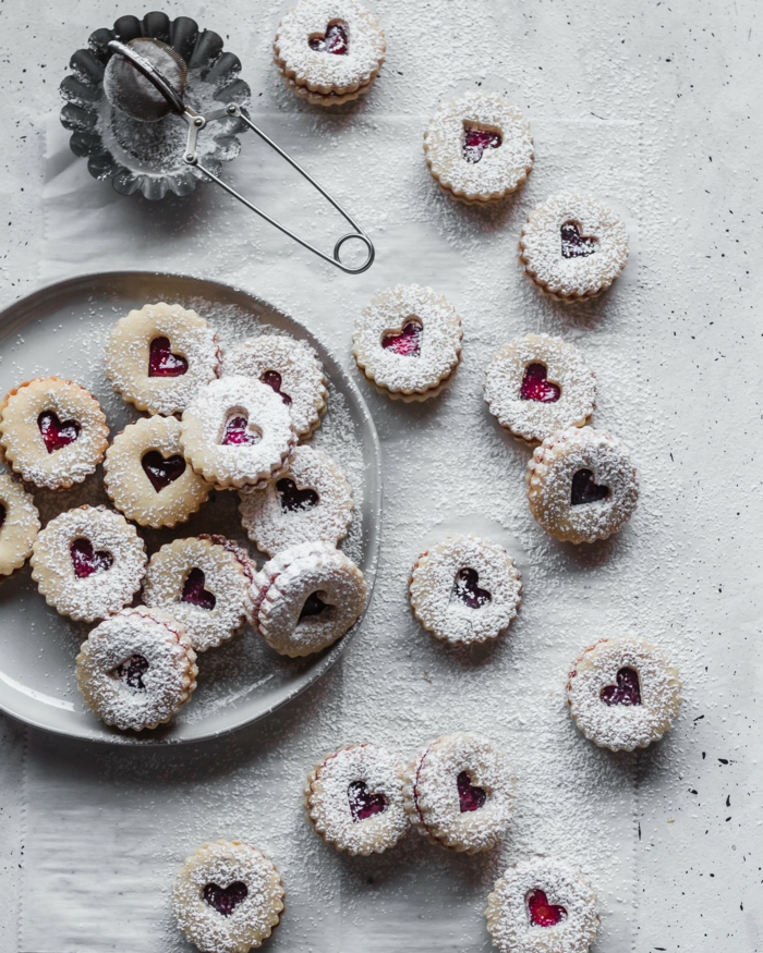 Weihnachtsplätzchen mit Marmelade – Süße Versuchung für die festliche Zeit