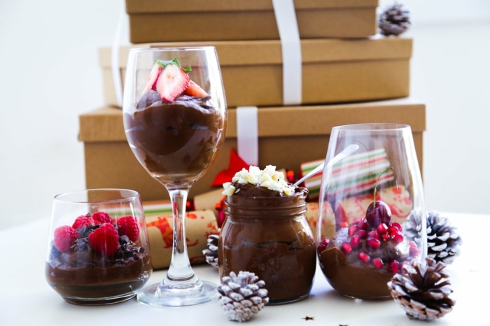 dessert weihnachten im glas selber machen schokomousse mousse rezept mit schokolade festlicher nachtisch