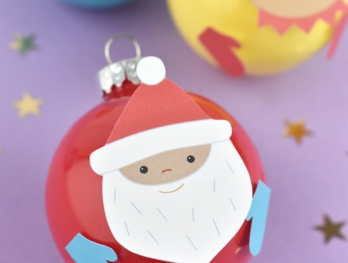 weihnachten basteln kinder weihnachtsman selber machen aus weihanchtskugel und papier freie vorlage