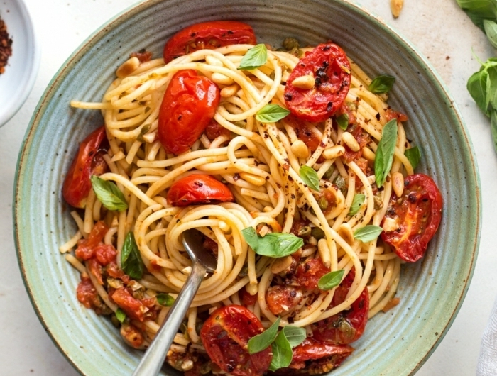 7 schnelle pasta rezepte spaghetti mit basilikum und cherry tomaten abednessen ideen