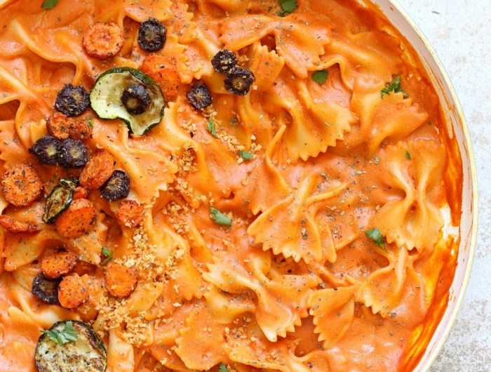 one pot pasta rezepte soße mit tomaten und sauerrahm einfache zubereitung ideen fürs mittagessen