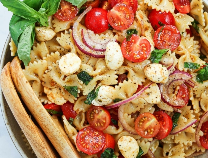 schnelle leichte pasta rezepte caprese salatselber machen ideen variationen italienische küche abendessen