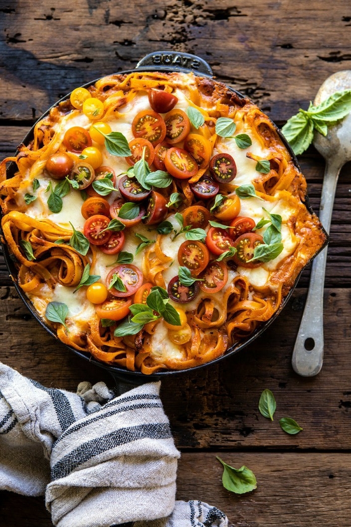 spaghetti rezepte einfach one pot gericht shcnelle zubereitung abednessen 30 minuten creamy pasta mit basikilkum und tomaten