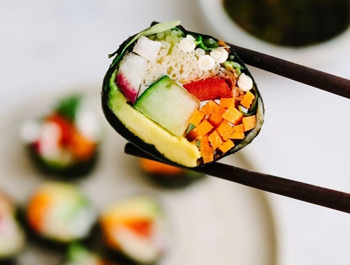 sushi selber machen fingerfood ideen und rezepte vegetarisch