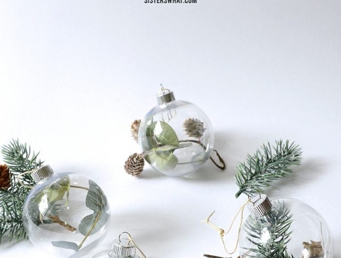 weihnachtsdeko basteln für den tisch transparente weihnachtskugeln dekoriert mit tannenzweigen einfache selbstgemachte deko