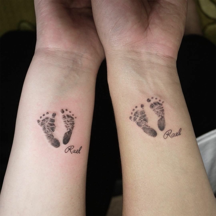 baby fußabdruck familien tattoo süße inspiration persönliche tätowierung am arm