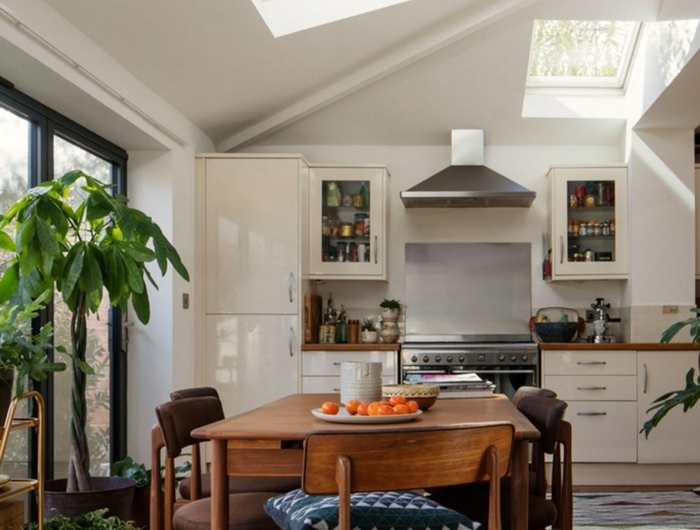 esszimmer mit dachfenster austauschen kosten dekoration mit pflanzen großer esstisch aus holz moderne einrichtung küche
