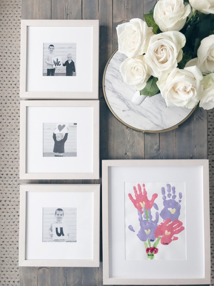 schwarz weiße familienfotos bild von handabdrücke originelle muttertag geschenke vase mit weißen rosen