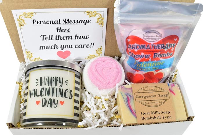 geschenke für valentinstag valentinstag freundin valentinstag geschenke freundin spa set box mit kosmetik aromakerze