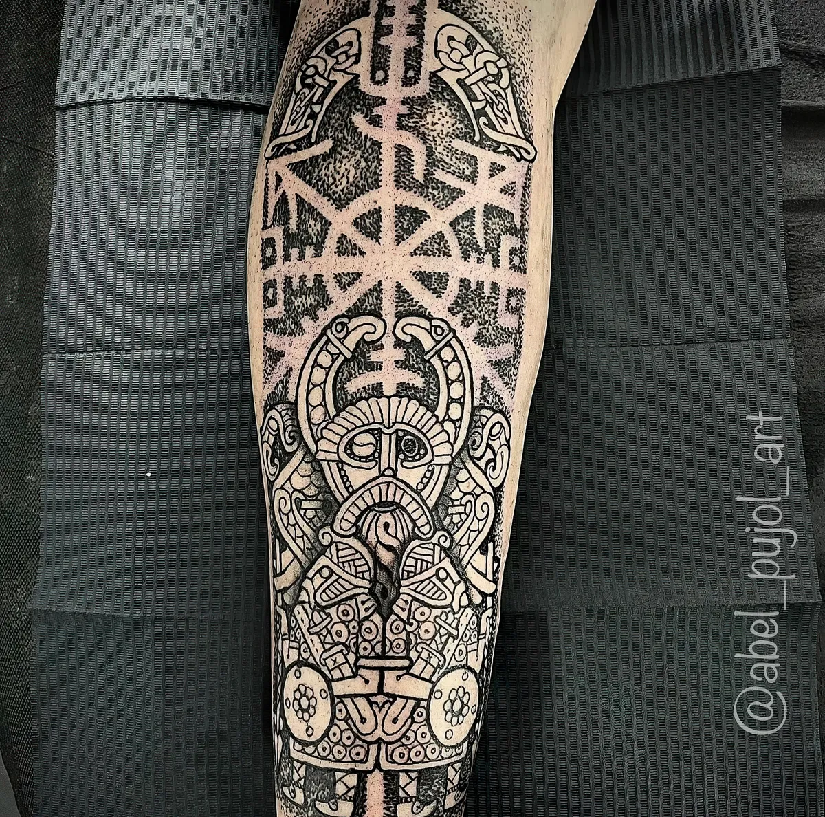 leg sleeve tattoo vikinger motive design