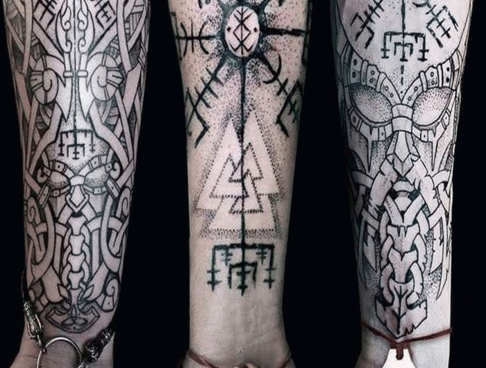 wikinger runen bedeutung helm von awe wikinger symbole tattoo tattoo wikinger mann vorarm (3)