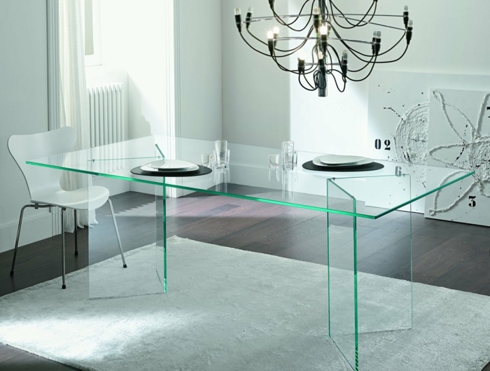 moderne glasmöbel tisch aus glas resized