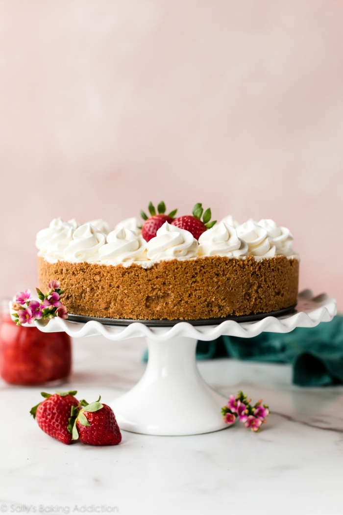 torte zum geburtstag alternative ideen und inspiration schneller kuchen ohne backen cheesecake mit erdbeeren