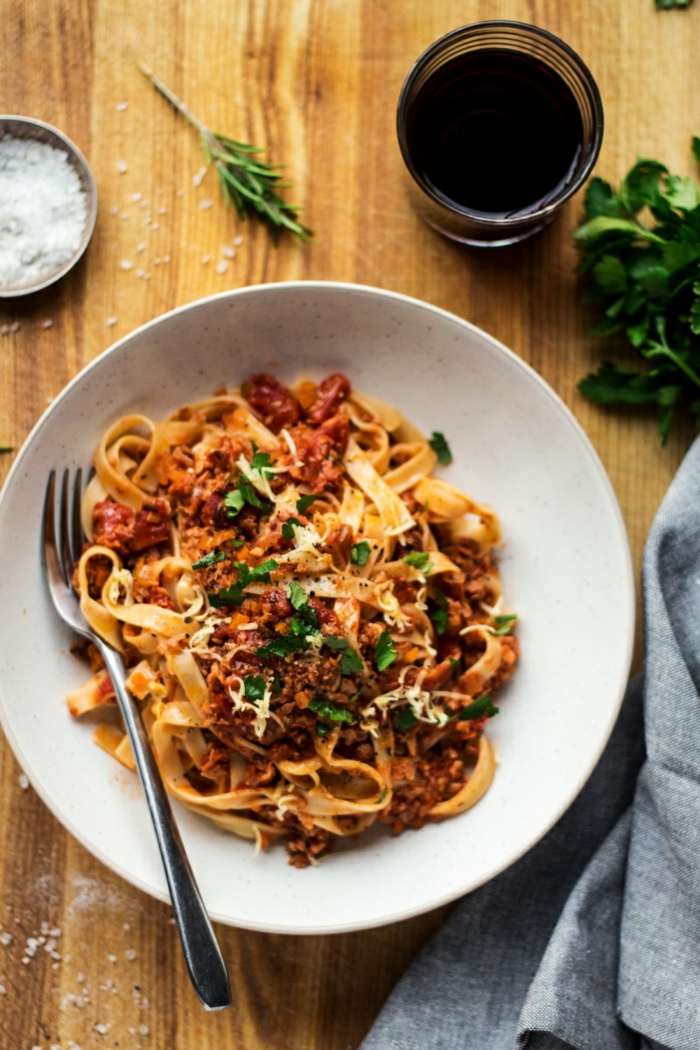 nudelteig rezept selber machen italienische gerichte zubereiten spaghetti